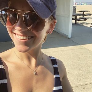 Meet your Posher, Kelsey